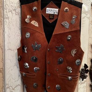 Vintage-Inspired Brown Vest with Metal Embellishments Women’s Small